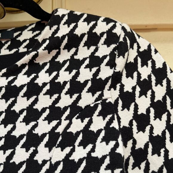Forever 21 black and white checkered pattern, cropped jacket, no collar, S - Picture 6 of 7